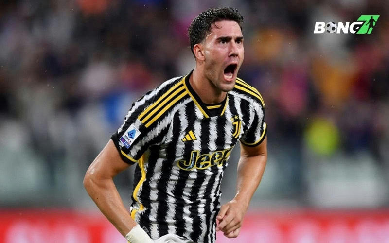 Juventus vẫn đang cân nhắc việc bán Vlahovi