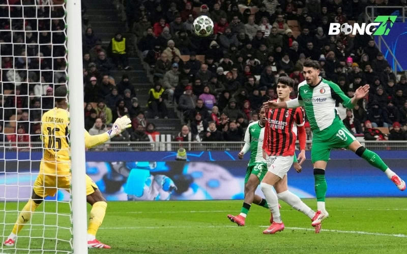 AC Milan sớm dẫn trước nhờ đòn phủ đầu cực nhanh