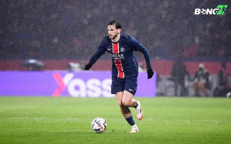 Tân binh Kvaratskhelia: Hiện tượng mới tại PSG