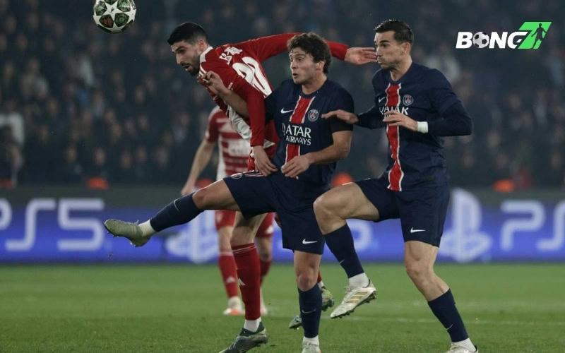 Liverpool bốc lá thăm định mệnh: Gặp PSG vòng 1/8