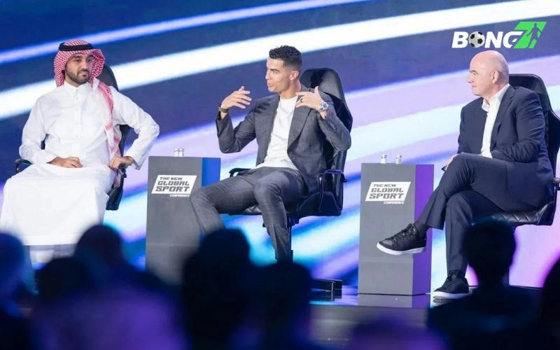 Ronaldo và tham vọng sở hữu Valencia: Liệu có khả thi?