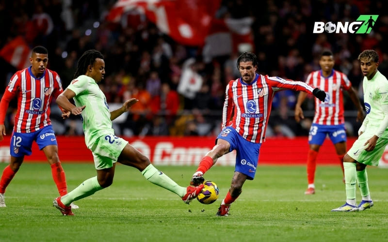Trận đấu giữa Atletico vs Barca kịch tính hơn cả mong đợi