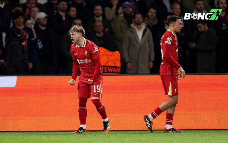 Liverpool gặp khó ngay từ đầu