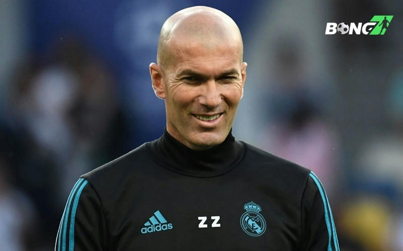 Zidane trở thành lựa chọn ưu tiên cho vị trí HLV Real