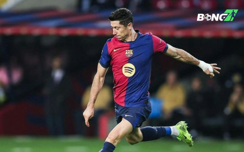 Khả năng ghi bàn đẳng cấp của Lewandowski