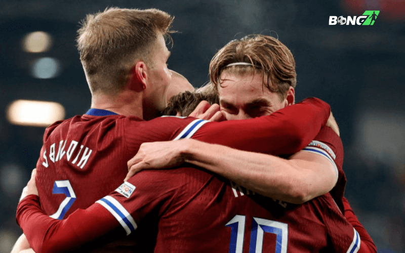 Stale hiện đang chịu áp lực lớn khi phải giúp đội bóng giành vé tham dự World Cup 2026