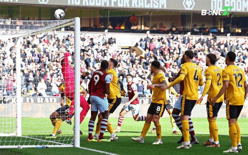 Trận đấu giữa Wolves vs West Ham trong khuôn khổ vòng 30 Premier League 2024/25 hứa hẹn đầy kịch tính