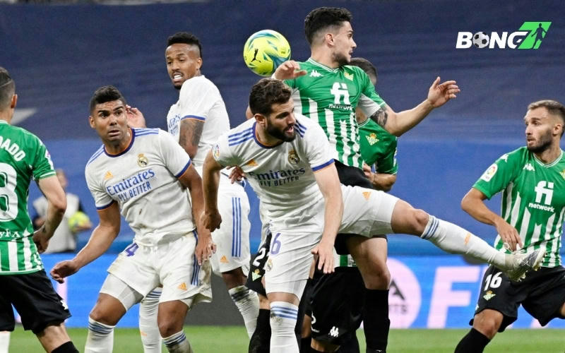 Sai lầm chiến thuật của Ancelotti và bài toán cho phần còn lại của mùa giải