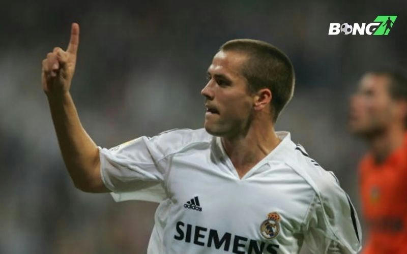 Michael Owen: Tiếc nuối một tài năng