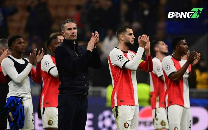 Sự tiếc nuối của Feyenoord và bài học từ thất bại