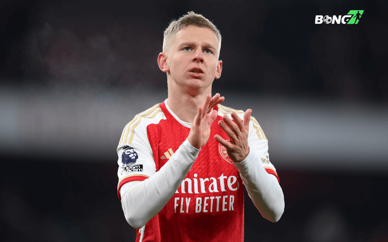Zinchenko ghi bàn nhưng không ăn mừng: Điều gì đã xảy ra?