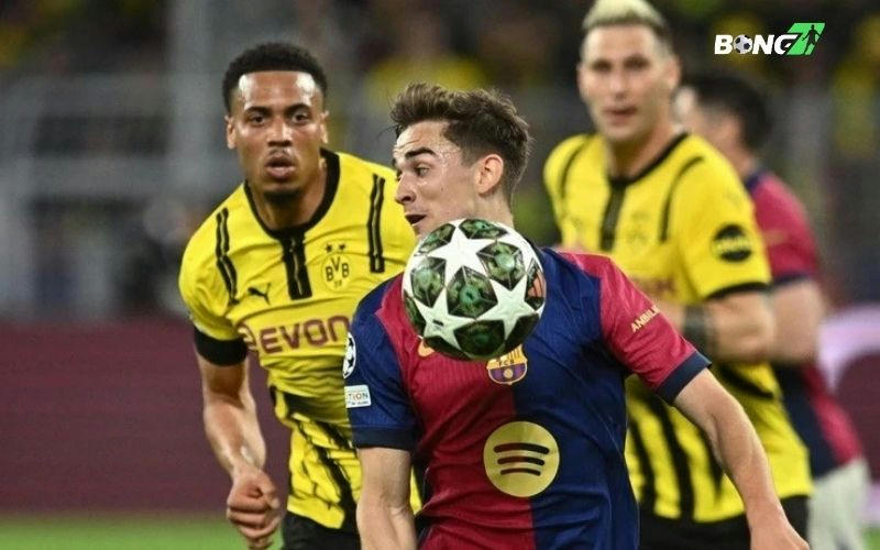 Barca giành vé vào bán kết Champions League sau khi vượt qua Dortmund