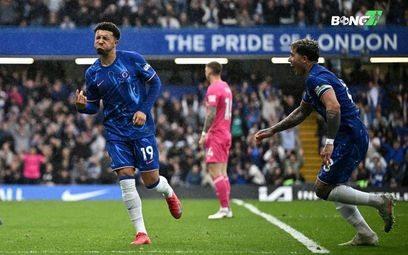 The Blues đã bị Ipswich Town cầm hòa 2-2 trong trận đấu đầy kịch tính tại Stamford Bridge