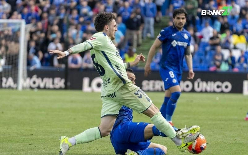 Hiệp 1: Getafe vươn lên dẫn trước