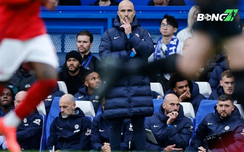 Chelsea đang chật vật trong cuộc đua top 4