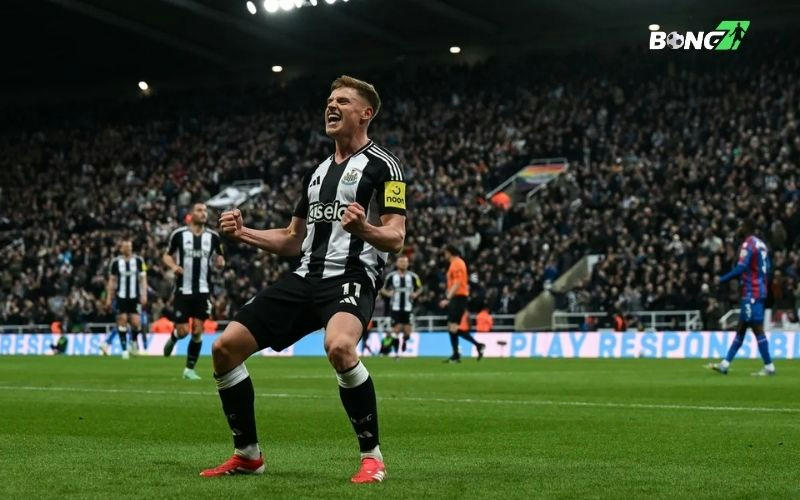 Newcastle củng cố vị trí trong Top 4 Premier League với chiến thắng hủy diệt Crystal Palace