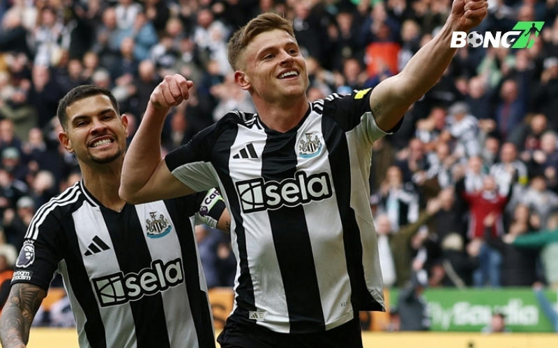 Newcastle cũng có tỉ lệ không thua so với Nottingham tỏng cuộc đua top 5 Premier League