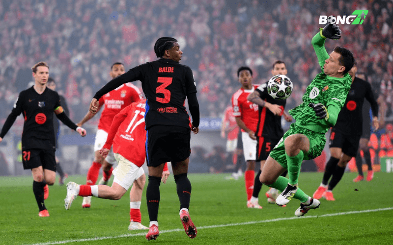 Kể từ khi gia nhập Barcelona, Szczesny đã chứng tỏ mình là một trong những thủ môn hàng đầu tại La Liga