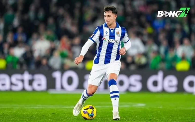 Zubimendi rời Real Sociedad để đến Arsenal