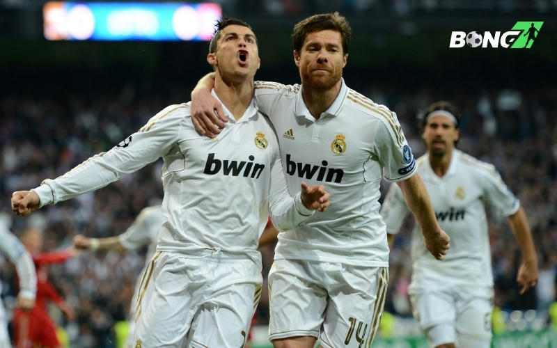 Xabi Alonso từng là bá chủ tuyến giữa của Real