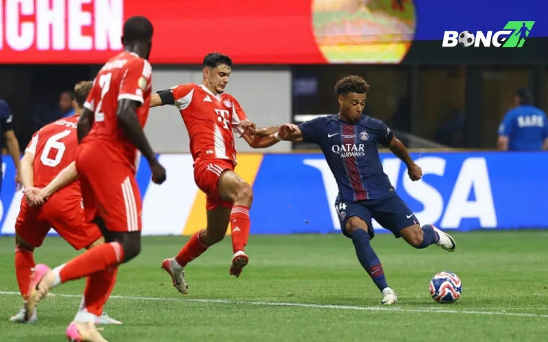 PSG ấn định chiến thắng 2-0 tiến thẳng bán kết