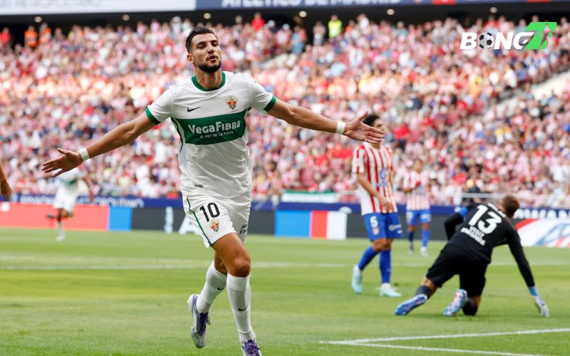 Mir ngay lập tức gỡ hoà 1-1 cho Elche vào phút thứ 15