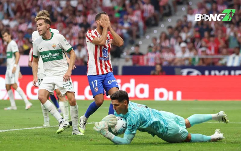 Sự xuất sắc của thủ môn Matias Dituro khiến Atletico Madrid chỉ giành được 1 điểm đầy tiếc nuối