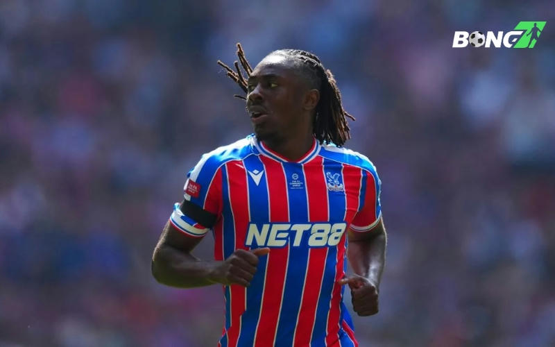 Eze nhận được sự quan tâm của câu lạc bộ Arsenal và Tottenham
