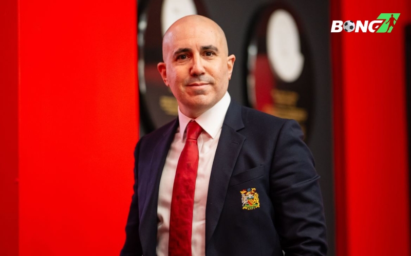 Giám đốc Omar Berrada đang làm việc rất cật lực