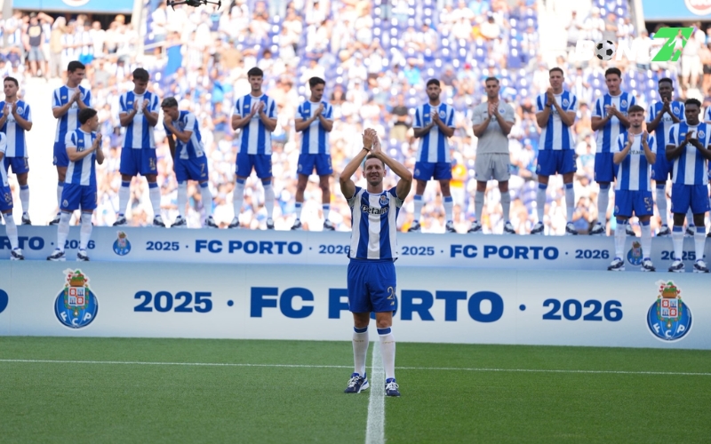 Luuk De Jong bất ngờ gia nhập Porto