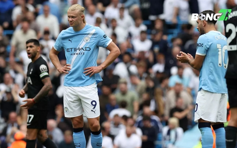 Man City hoàn toàn bế tắc trước hàng thủ của Spurs