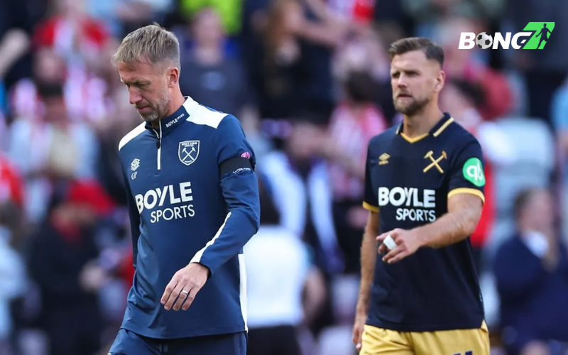 West ham có khởi đầu tệ hại khi thua thảm trước câu lạc bộ mới lên hạng