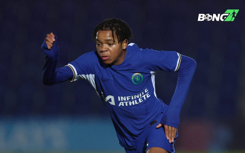 Rio Ngumoha được đánh giá là tài năng sáng giá của Cobham