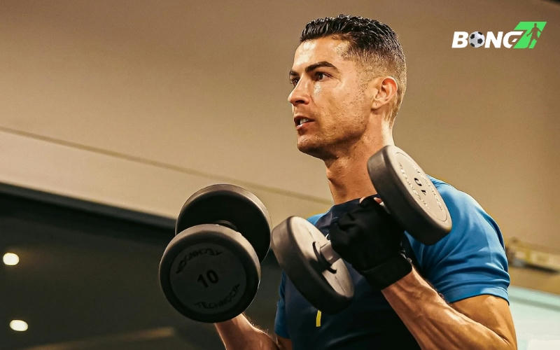 Ronaldo có thói quen tập luyện rất điên cuồng